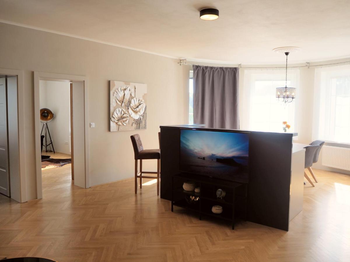 Vila Pod Lipami Apartment Bruntal Ngoại thất bức ảnh
